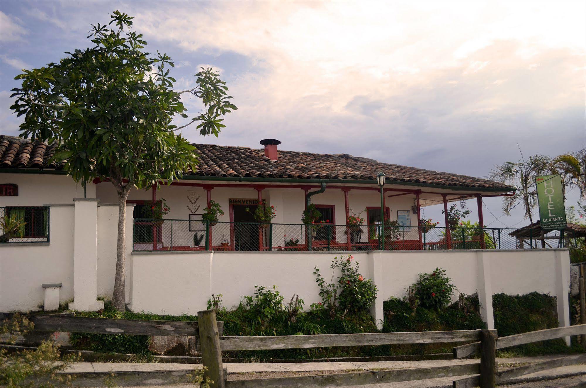 Eco Lodge La Juanita La Linda Exterior foto